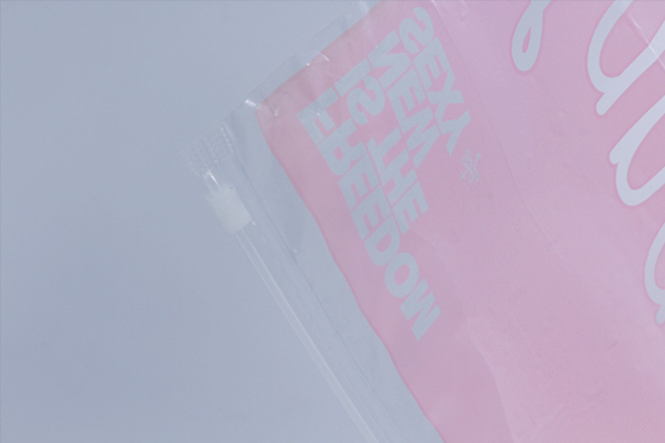 粉色PE内衣塑料拉链袋